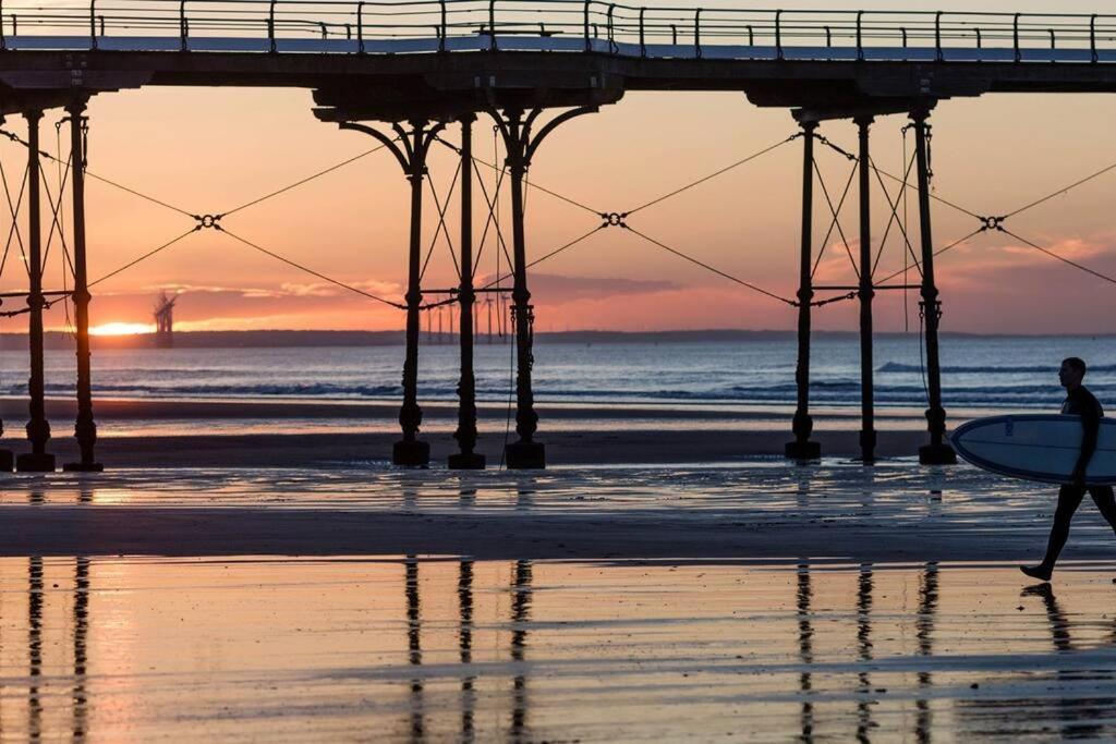 Villa Coastal Escape In The Heart Of Saltburn Esterno foto